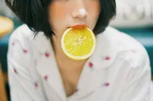 出镜高额打赏再现网红泰蜜PK小晴天9分钟豪刷超3000万礼物