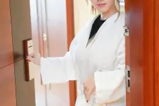 网红白冰这次是彻底凉透了！合伙人曝其婚内出轨聊天记录曝光